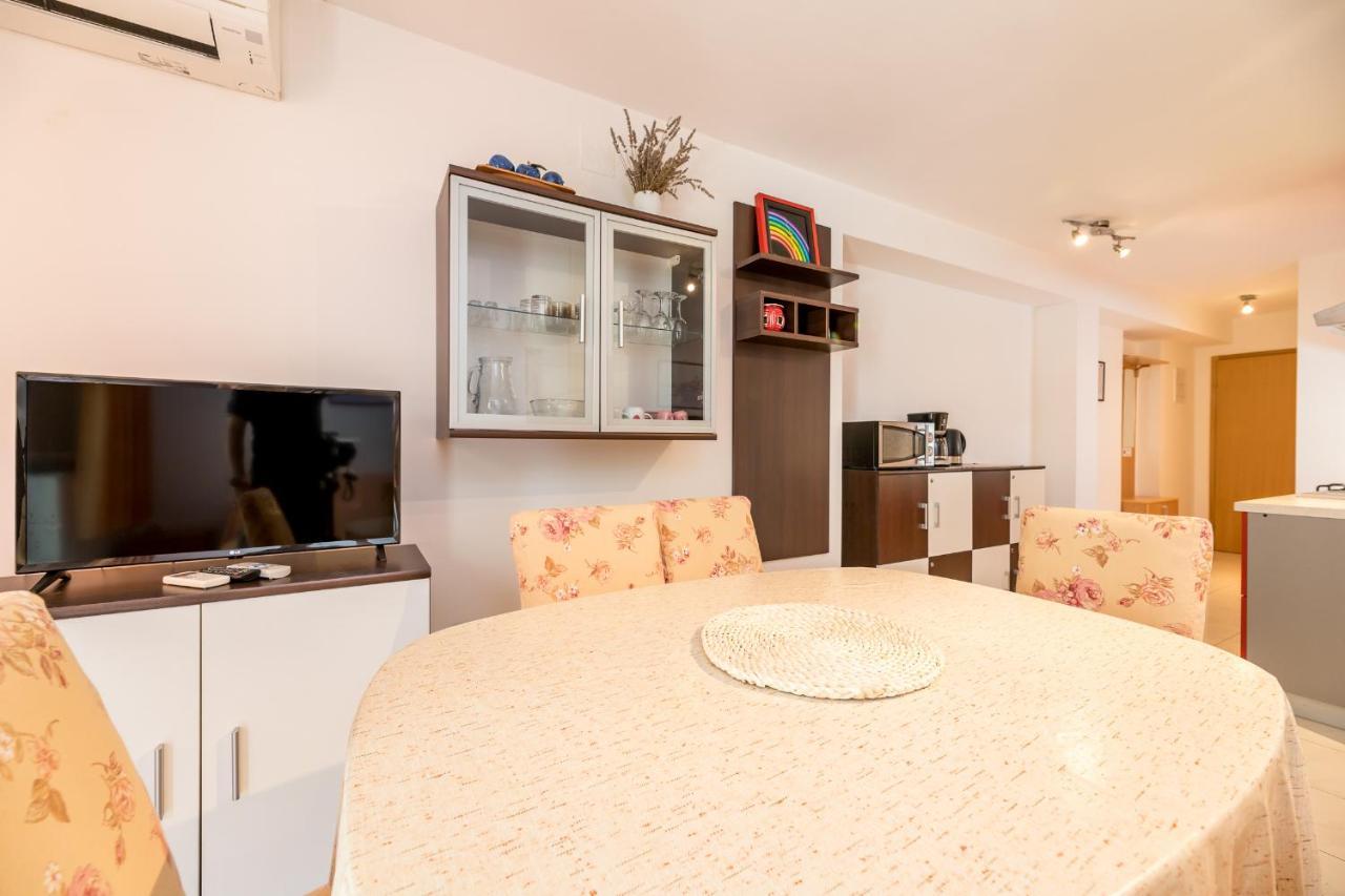 Apartments Ljubica Garden Башка Екстер'єр фото