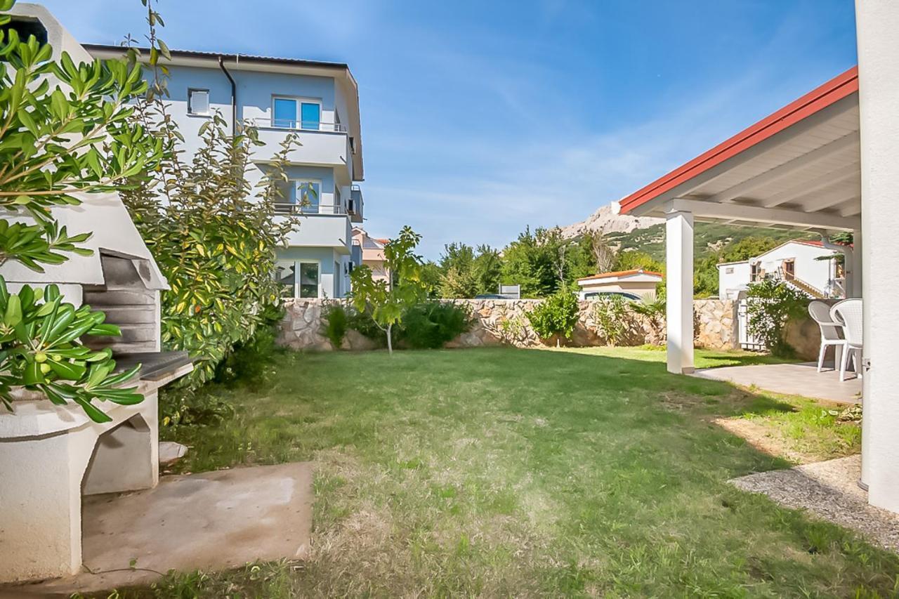 Apartments Ljubica Garden Башка Екстер'єр фото
